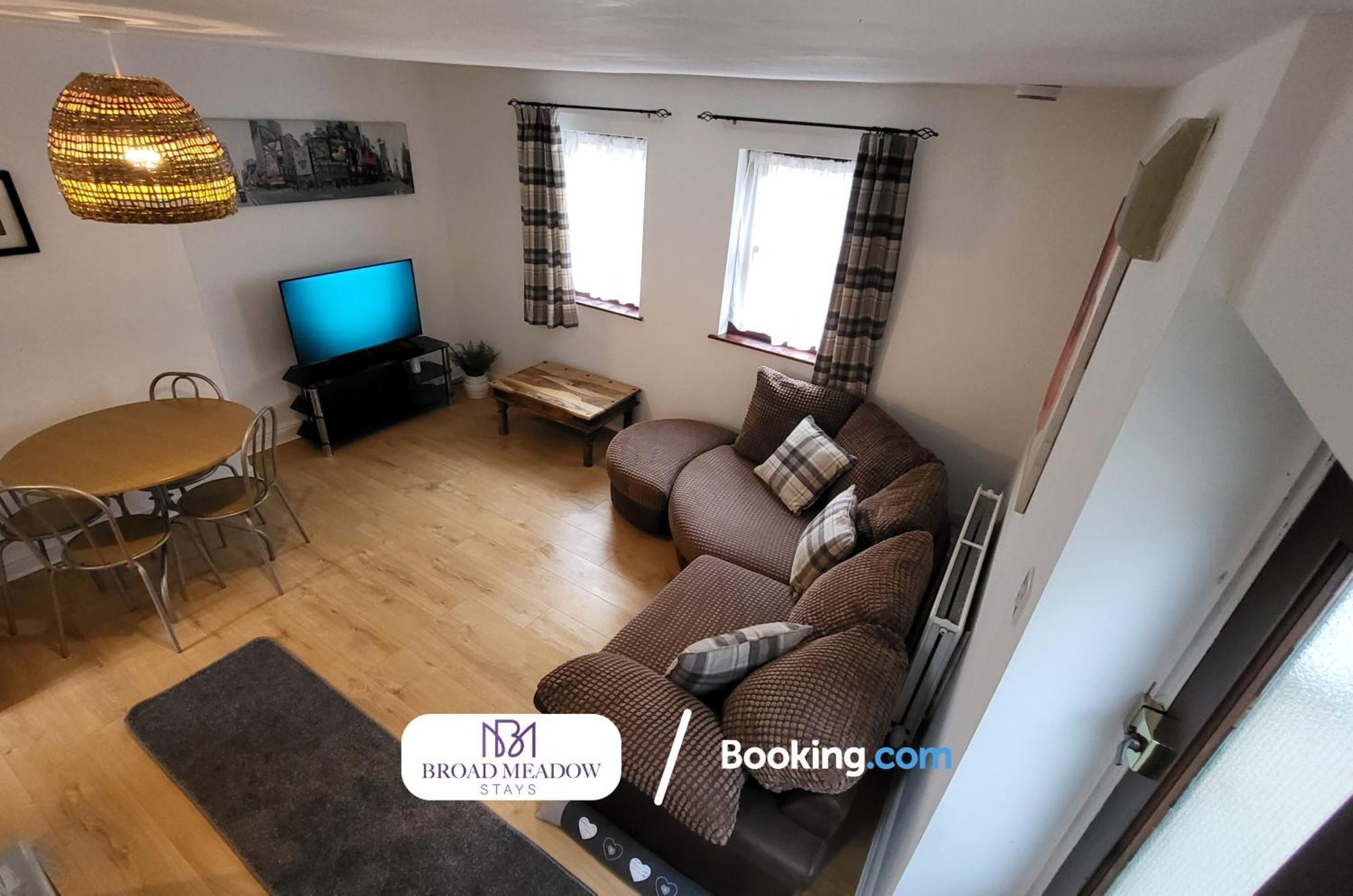 Last-Minute Offers L 3-Bed House By Broad Meadow Stays L Short Lets L Family, Business, Students L Lincoln L Parking ภายนอก รูปภาพ